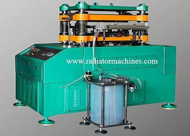 acheter Aileron de la vitesse rapide 120 SPM rendant la machine emboutissant l'aileron lancéiforme de compensation 500 millimètres de large fabrication en ligne