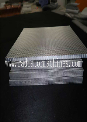 Des nageoires en aluminium plat et à tête droite personnalisées / des nageoires en aluminium radiateur pour une hauteur de nageoire et de feuille variable