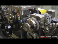 Une visite d'usine fantastique pour les machines de fabrication d'adiator de voiture automatique