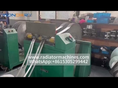 Machine de fabrication de nageoires ondulées à bobines multiples avec servo-coupeuse