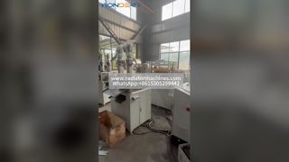 Presse à ailettes décalée multi-bobines | Machine de fabrication d'ailerons, estampage simultané de plusieurs bobines
